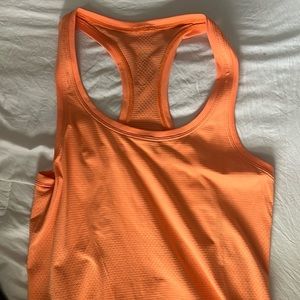 Lulu tank top